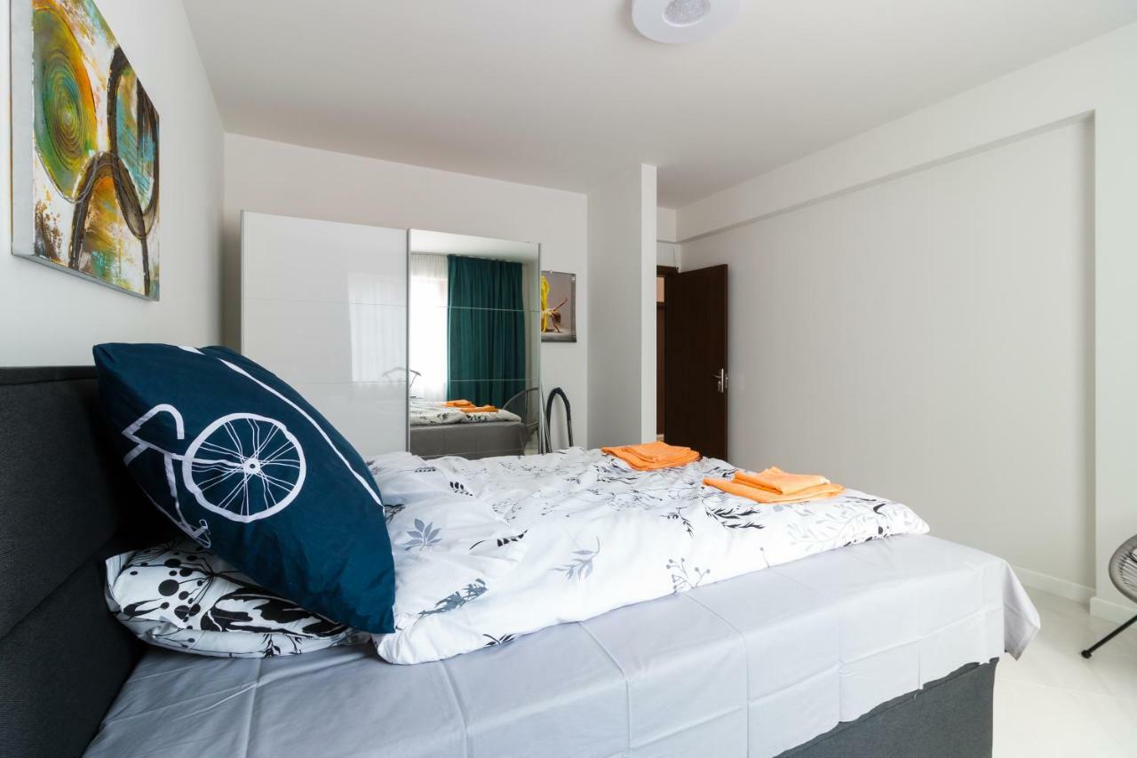 Pop your C-O-L-O-R-S - Funky&Modern 1BDR. Apt. Plowdiw Exterior foto