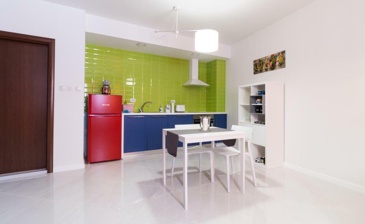 Pop your C-O-L-O-R-S - Funky&Modern 1BDR. Apt. Plowdiw Exterior foto